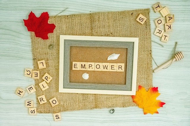 You are currently viewing Empowering Women: 5 Essential Steps for Personal Development